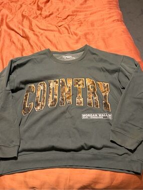 Morgan Wallen Green 'Country' Crewneck Sweater XL